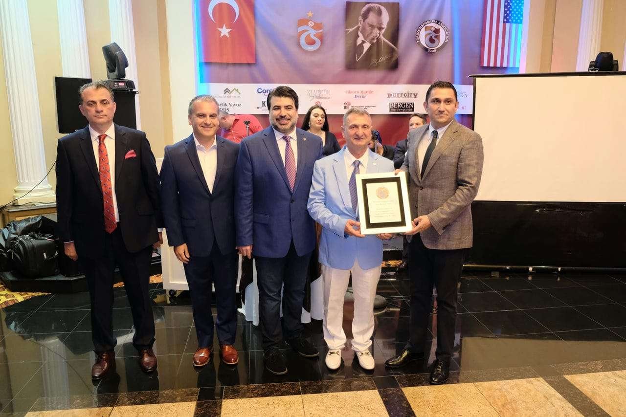 Şampiyonluğumuzu New York’ta Görkemli Bir Gecede Kutladık! – fotoğraf