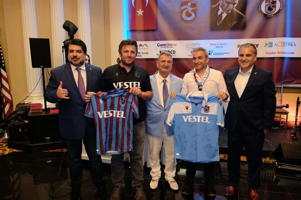 Şampiyonluğumuzu New York’ta Görkemli Bir Gecede Kutladık! – fotoğraf